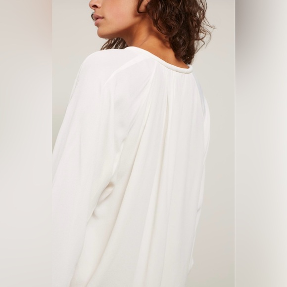 YAYA - NWOT- white Blouse w/ balloon sleeves -Size 42 - Picture 2 of 4